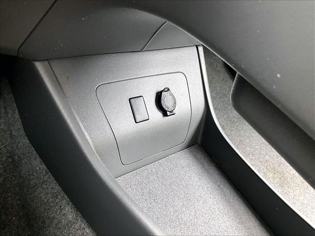 2010 Toyota Prius III