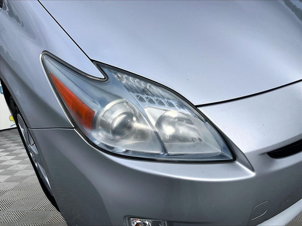2010 Toyota Prius III