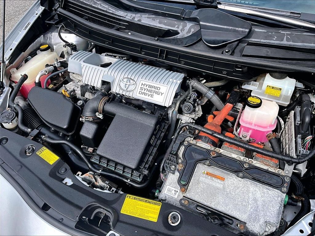 2010 Toyota Prius III
