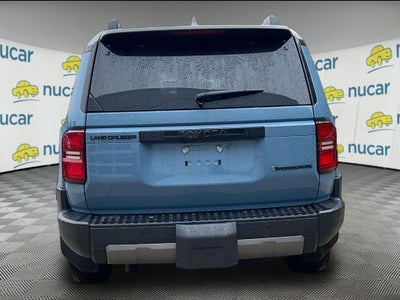 2026 Toyota Land Cruiser Base