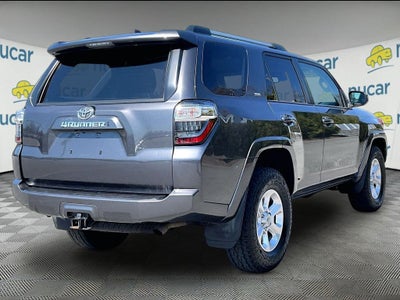 2022 Toyota 4Runner SR5