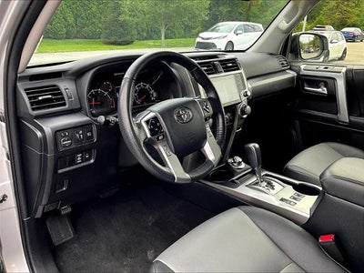 2024 Toyota 4Runner SR5 Premium 4WD (Natl)