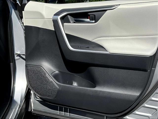 2025 Toyota RAV4 Hybrid XLE Premium AWD (Natl)