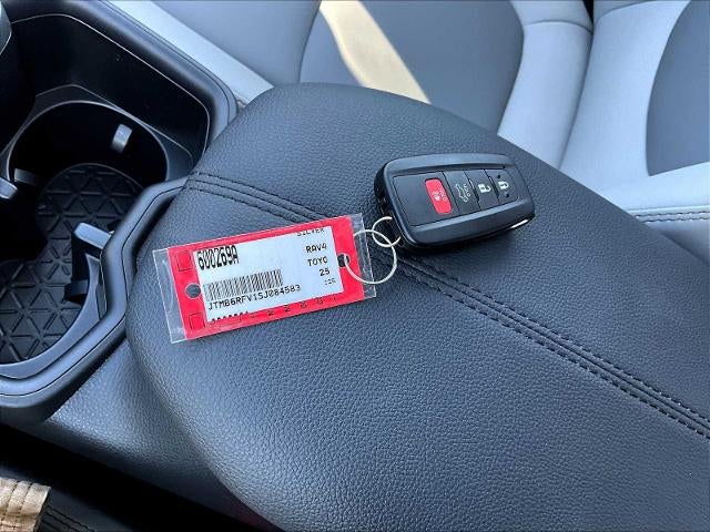 2025 Toyota RAV4 Hybrid XLE Premium AWD (Natl)