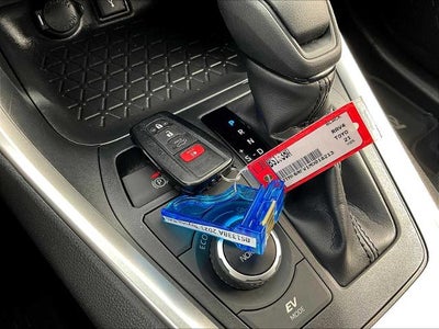 2021 Toyota RAV4 Hybrid XLE AWD (Natl) *Ltd Avail*