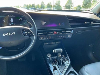 2023 Kia Niro EX FWD