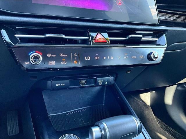 2023 Kia Niro EX FWD