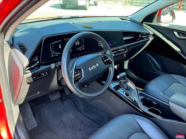 2023 Kia Niro EX FWD