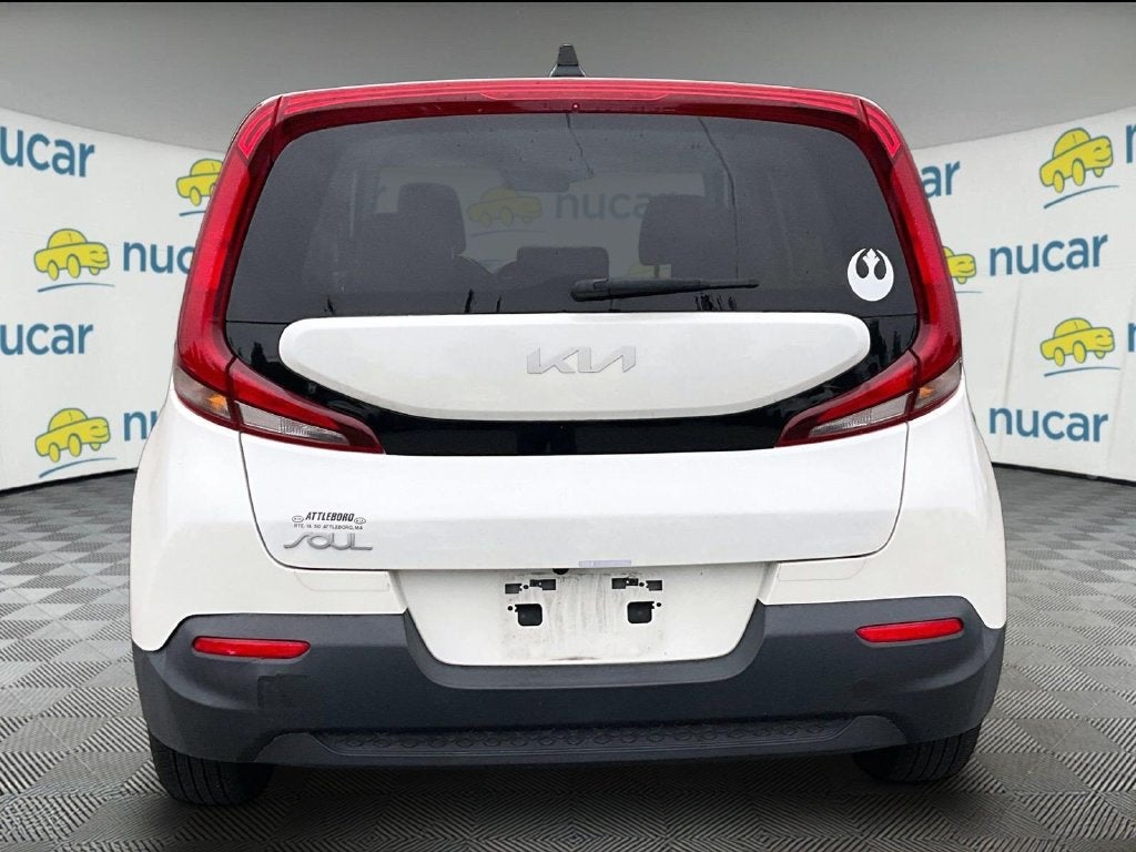 2022 Kia Soul LX