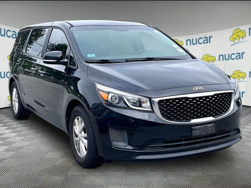 2017 Kia Sedona L