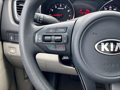 2017 Kia Sedona L