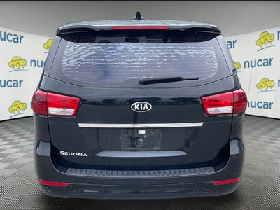 2017 Kia Sedona L