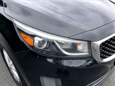 2017 Kia Sedona L