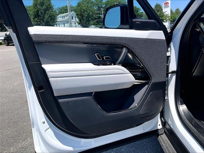 2023 Land Rover Range Rover Sport SE