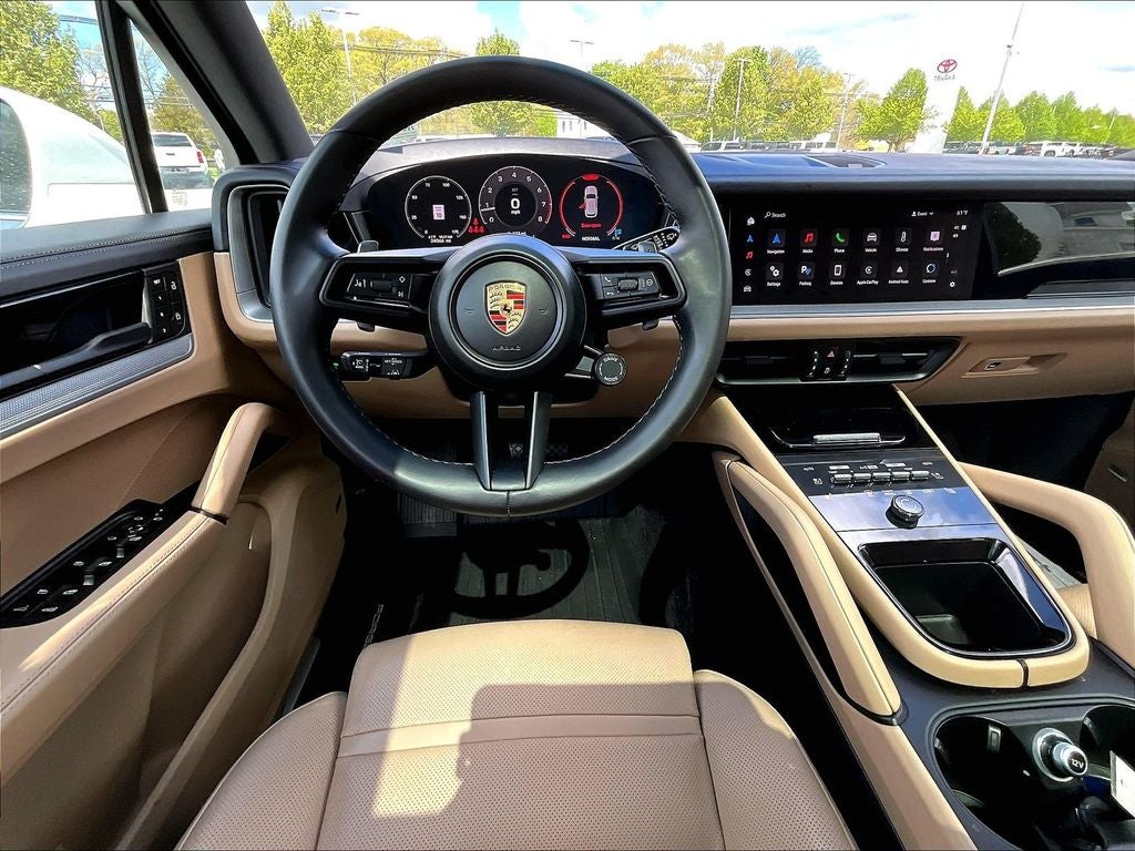 2024 Porsche Cayenne Base