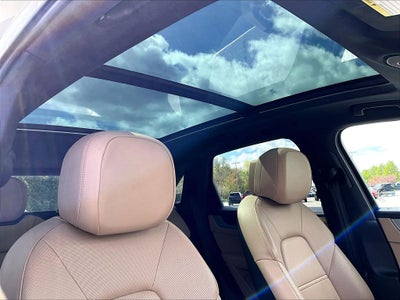 2024 Porsche Cayenne Base