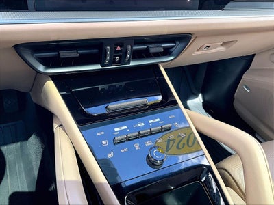 2024 Porsche Cayenne Base