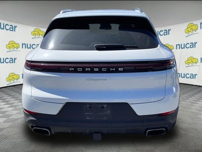 2024 Porsche Cayenne Base
