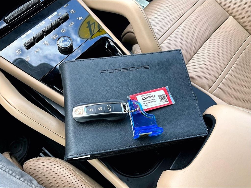 2024 Porsche Cayenne Base