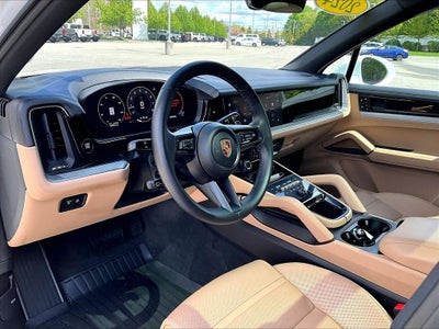 2024 Porsche Cayenne Base