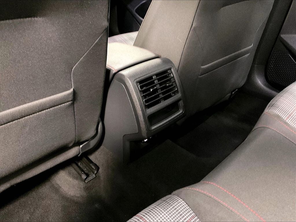 2024 Volkswagen Golf GTI 2.0T S