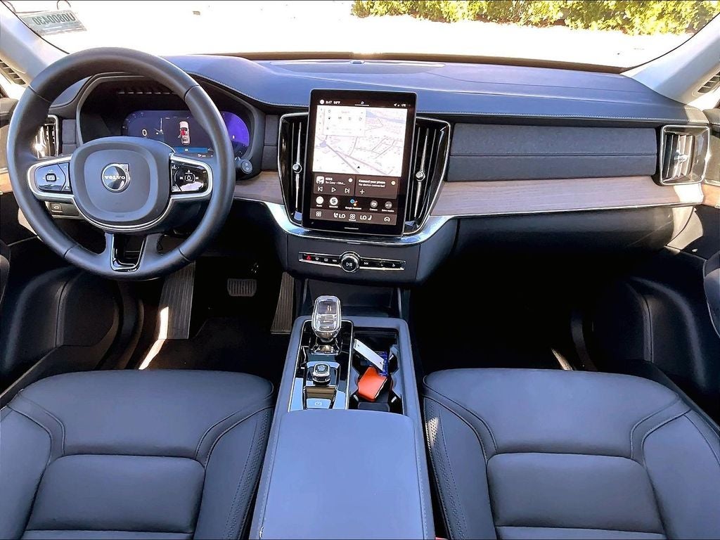 2025 Volvo XC90 B6 Plus 7-Seater 2025.5