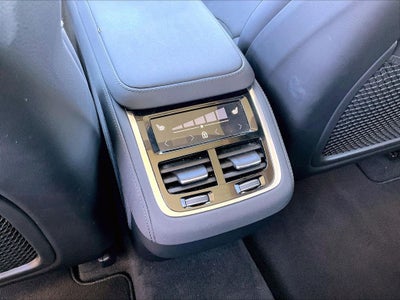 2025 Volvo XC90 B6 Plus 7-Seater 2025.5