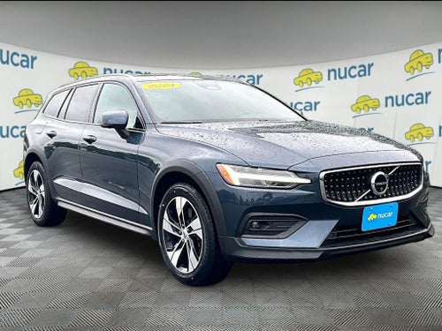 2024 Volvo V60 Cross Country B5 Plus