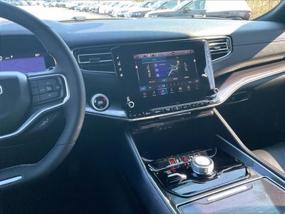 2024 Jeep Wagoneer Base