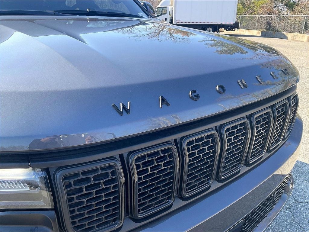 2024 Jeep Wagoneer Base