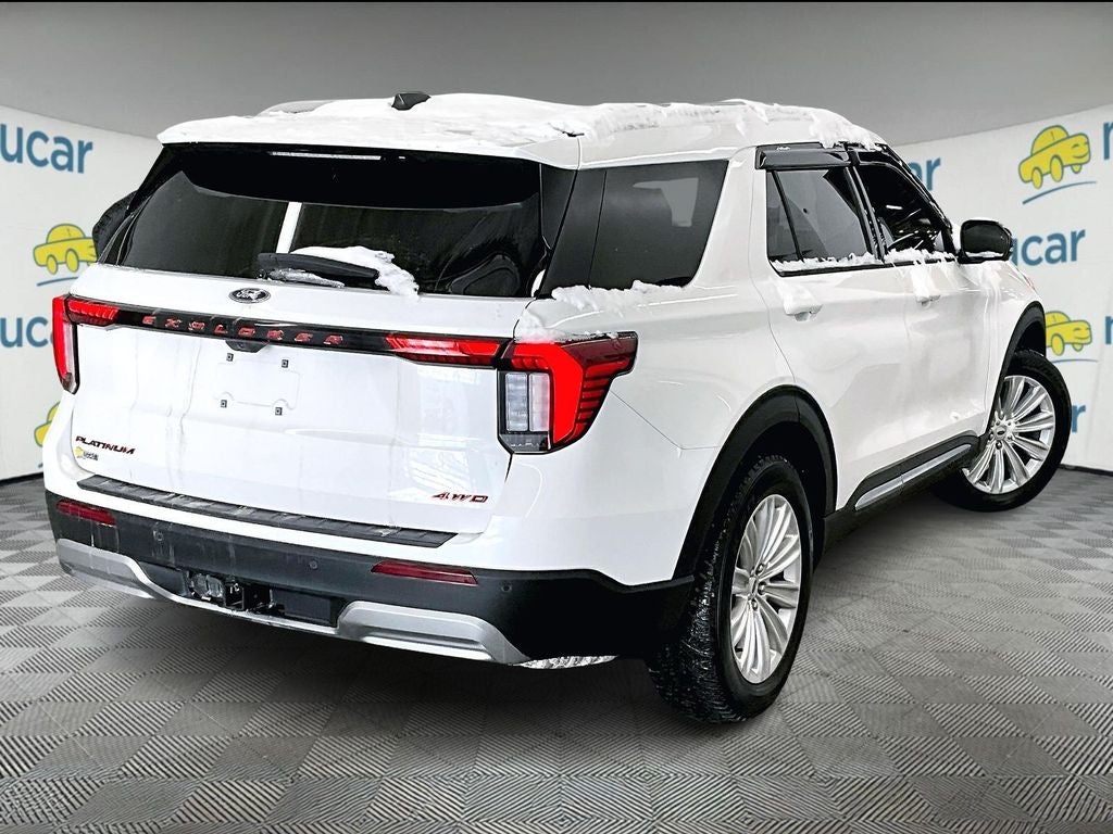 2025 Ford Explorer Platinum