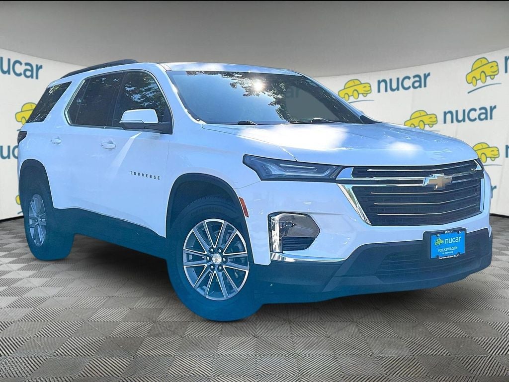 2022 Chevrolet Traverse LT Leather