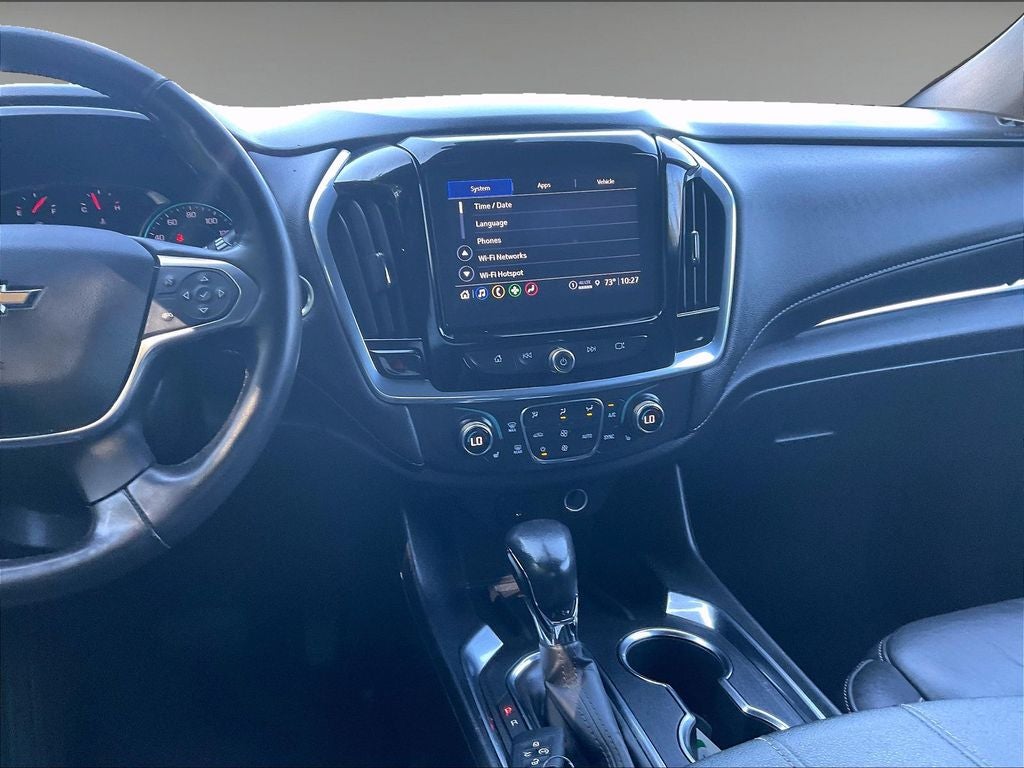 2022 Chevrolet Traverse LT Leather