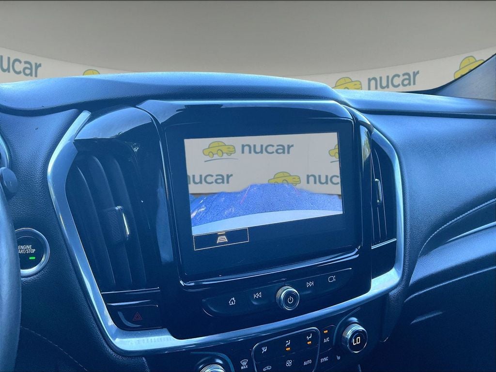 2022 Chevrolet Traverse LT Leather