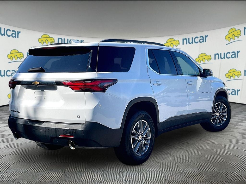 2022 Chevrolet Traverse LT Leather