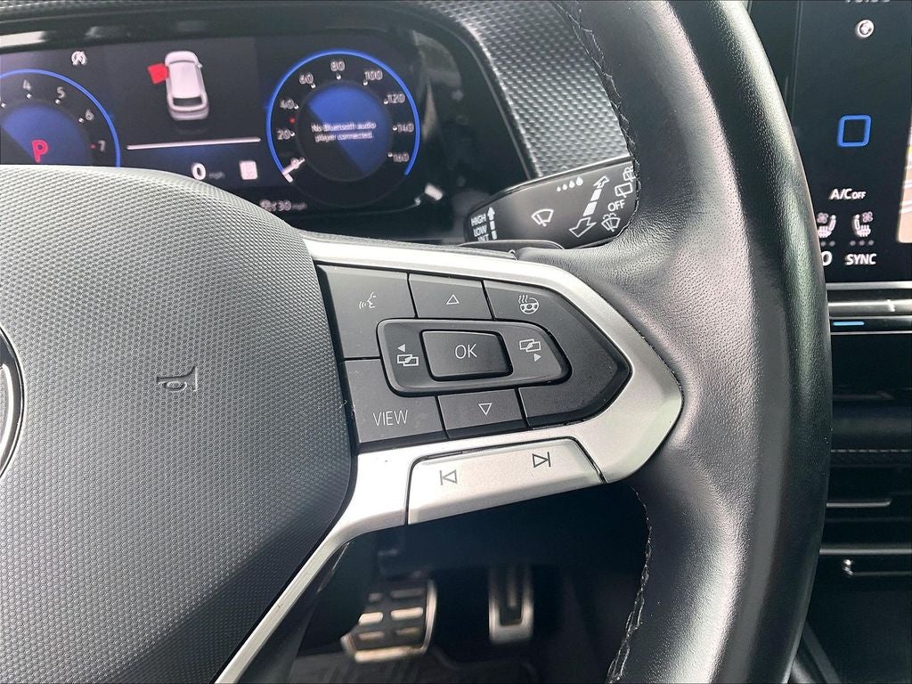 2024 Volkswagen Atlas Cross Sport 2.0T SEL R-Line