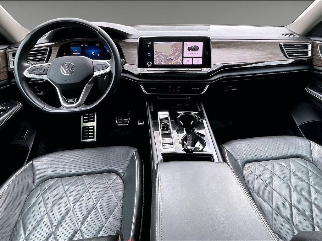 2024 Volkswagen Atlas 2.0T SEL Premium R-Line