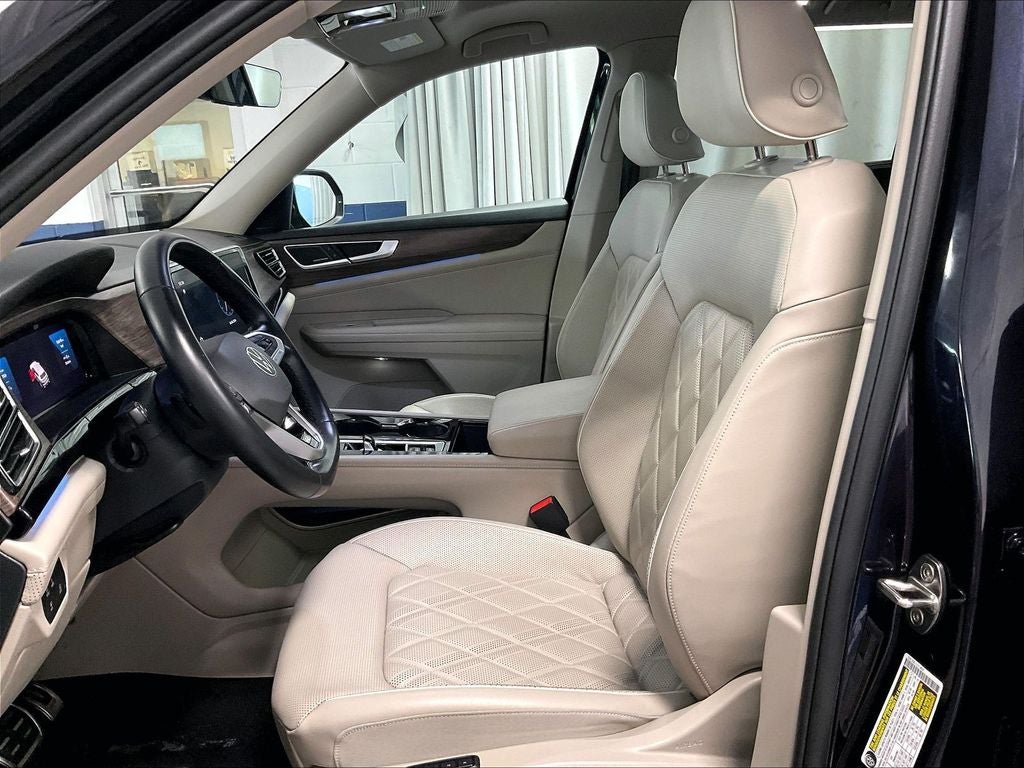 2024 Volkswagen Atlas 2.0T SEL Premium R-Line