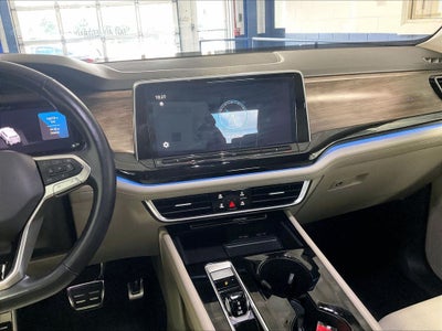 2024 Volkswagen Atlas 2.0T SEL Premium R-Line