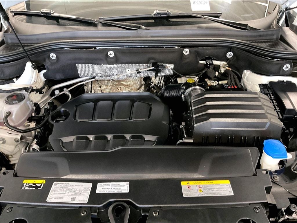 2024 Volkswagen Atlas 2.0T SEL Premium R-Line