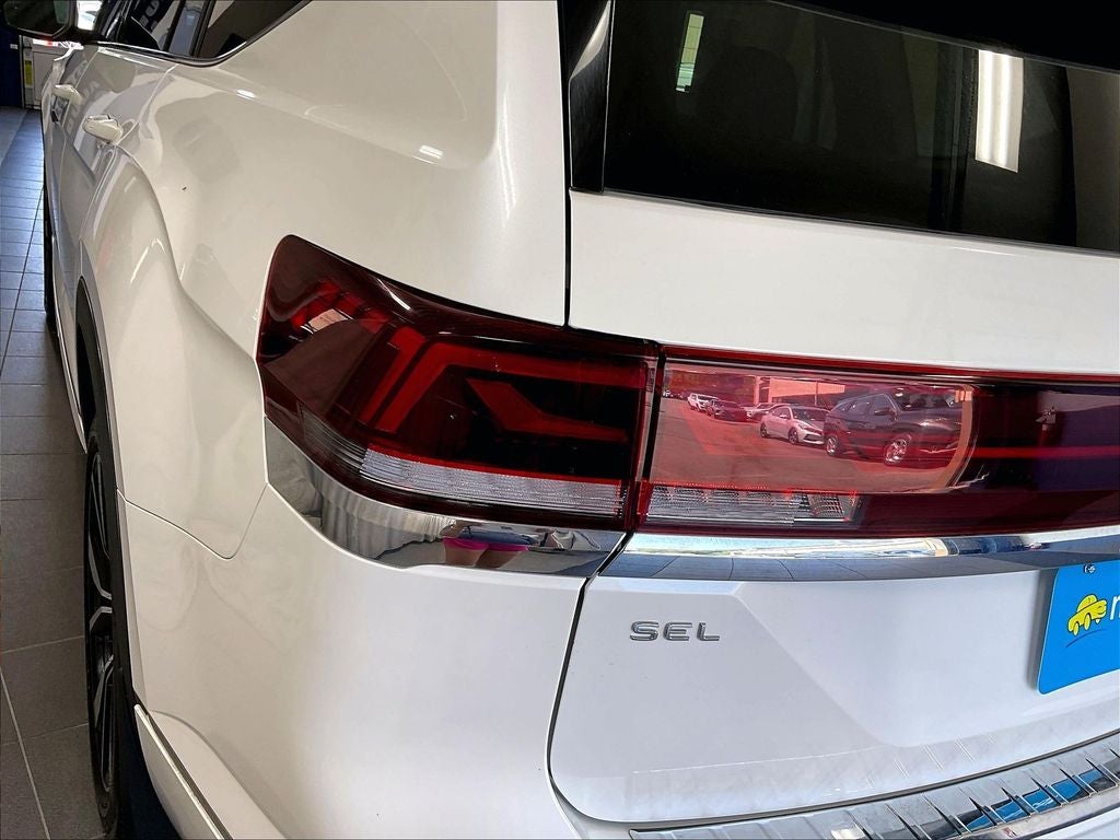 2024 Volkswagen Atlas 2.0T SEL Premium R-Line