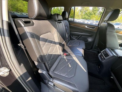 2024 Volkswagen Atlas 2.0T SE w/Technology