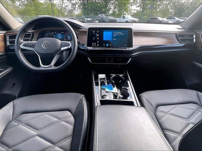 2024 Volkswagen Atlas 2.0T SE w/Technology