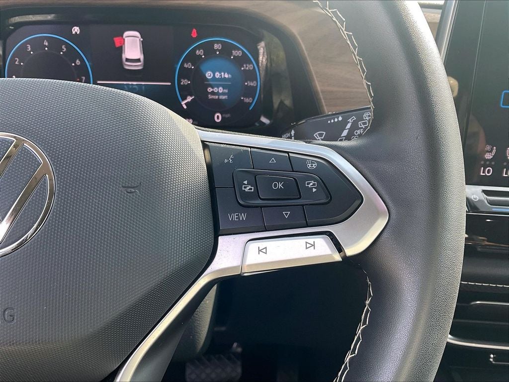 2024 Volkswagen Atlas 2.0T SE w/Technology