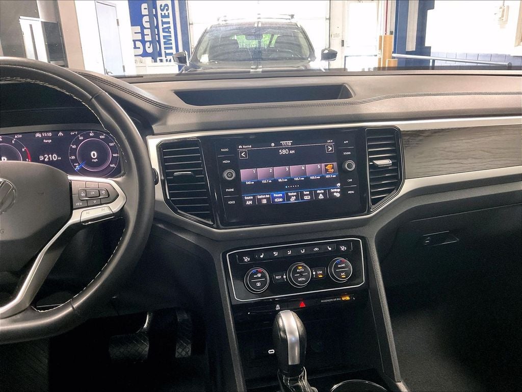 2023 Volkswagen Atlas 3.6L V6 SE w/Technology