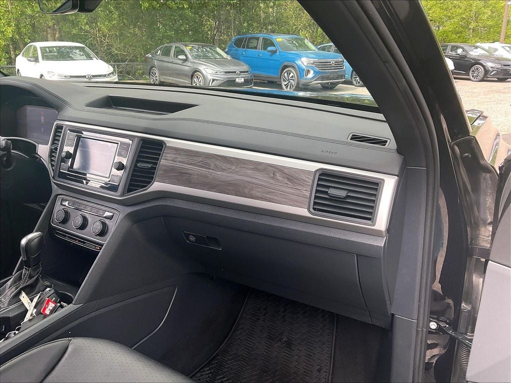 2023 Volkswagen Atlas Cross Sport 2.0T SE