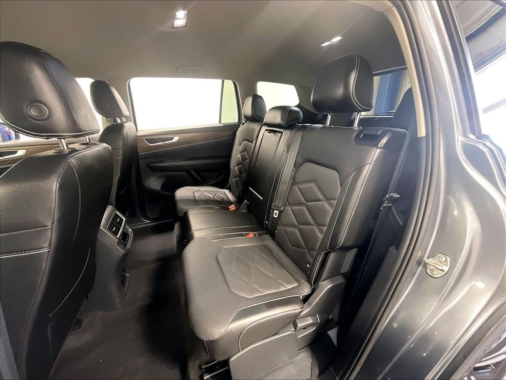 2024 Volkswagen Atlas 2.0T SE