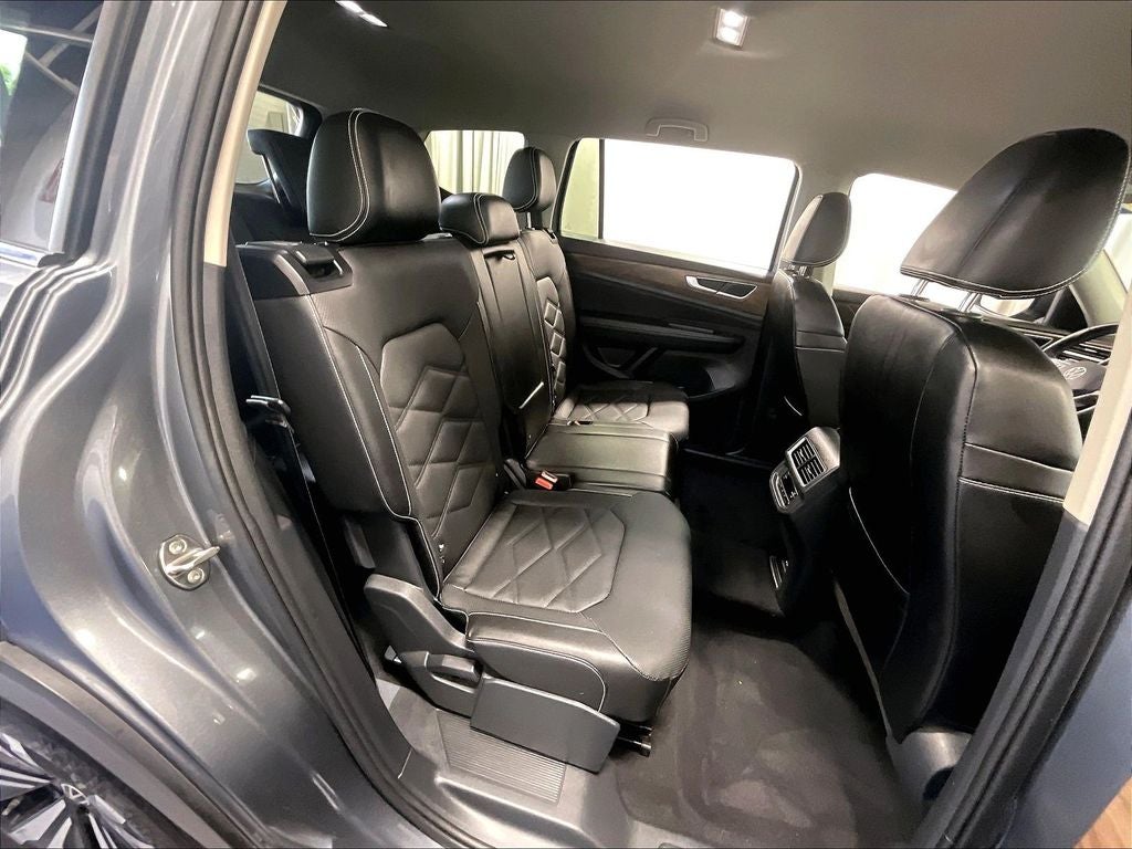 2024 Volkswagen Atlas 2.0T SE