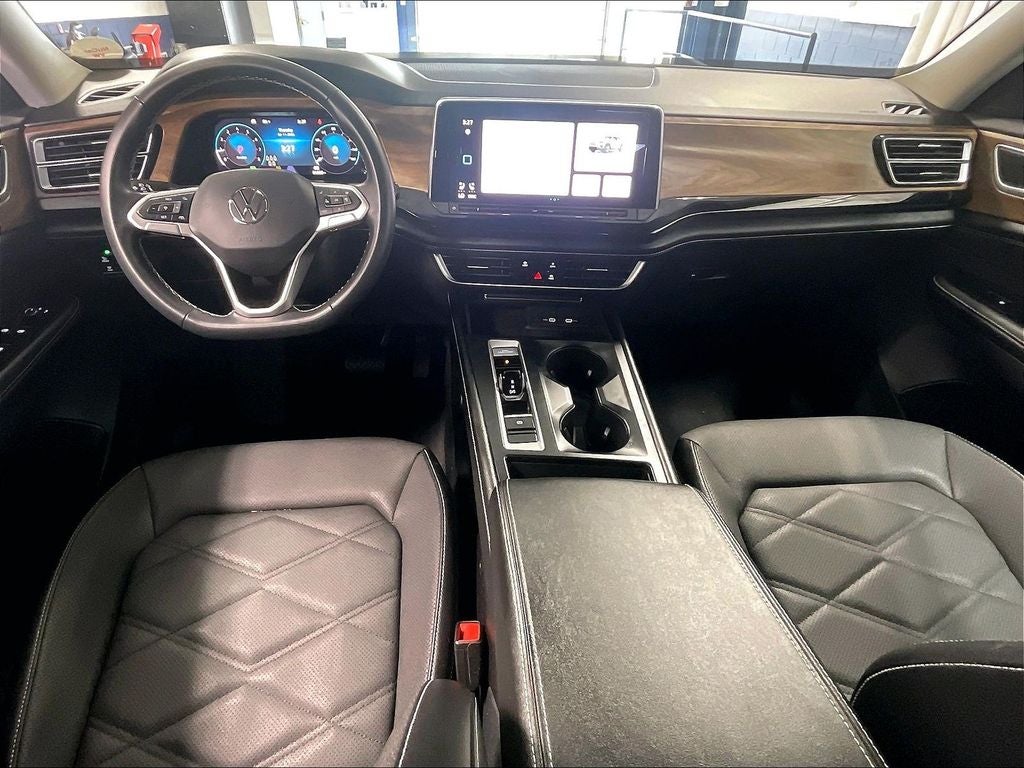 2024 Volkswagen Atlas 2.0T SE
