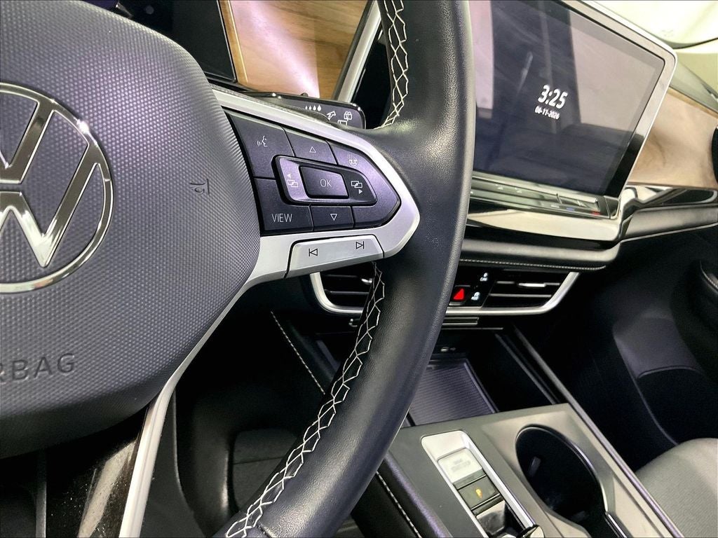 2024 Volkswagen Atlas 2.0T SE